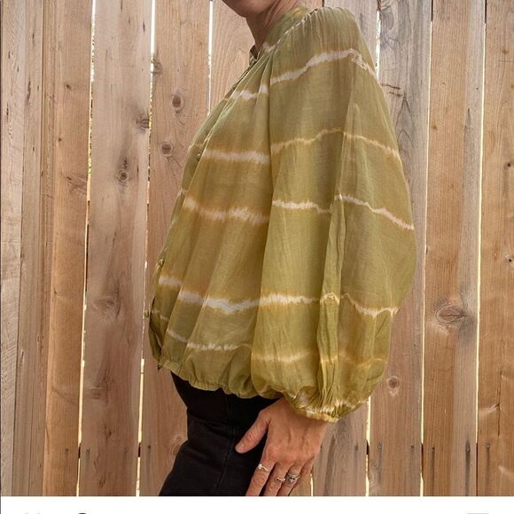 Alice+Olivia balloon sleeve blouse tie dye size M - Picture 4 of 7